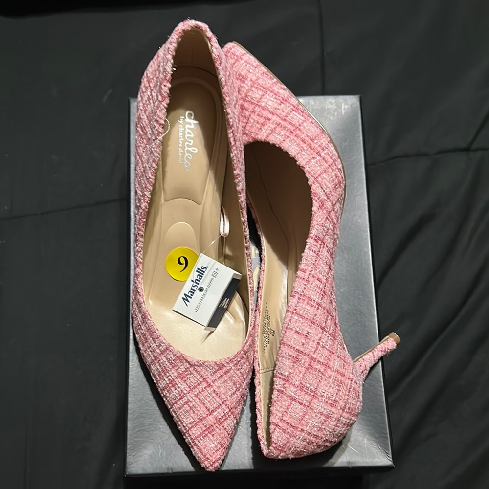 Charlies Pink Heels with Elegant Design